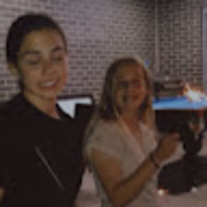 Meet your Posher, Ella